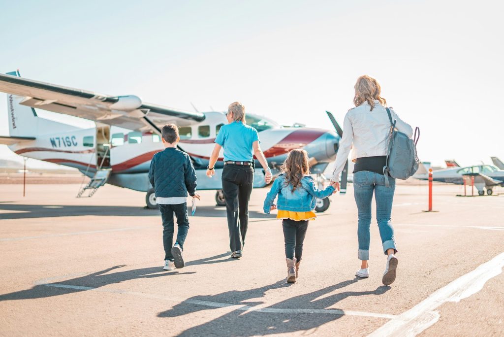 A family is going to the trip 